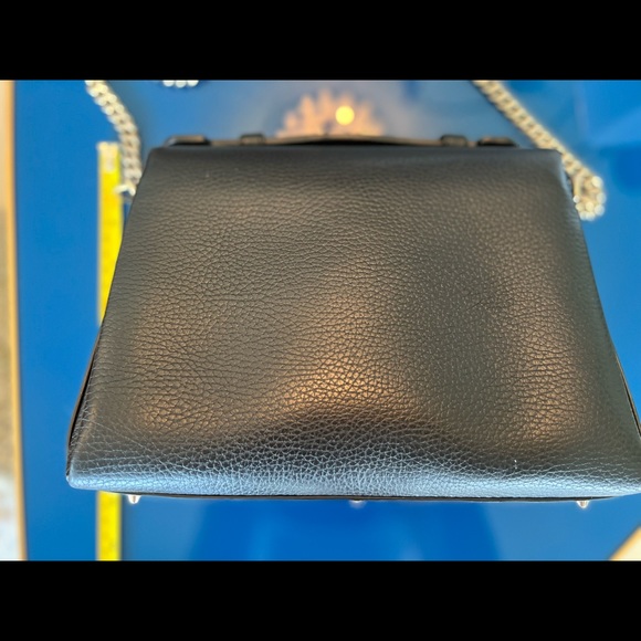 Dollar Calfskin Interlocking G Top Handle Shoulder Bag Black - Picture 10 of 10